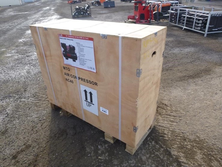 mto-gas-40gal-air-compressor-image-1