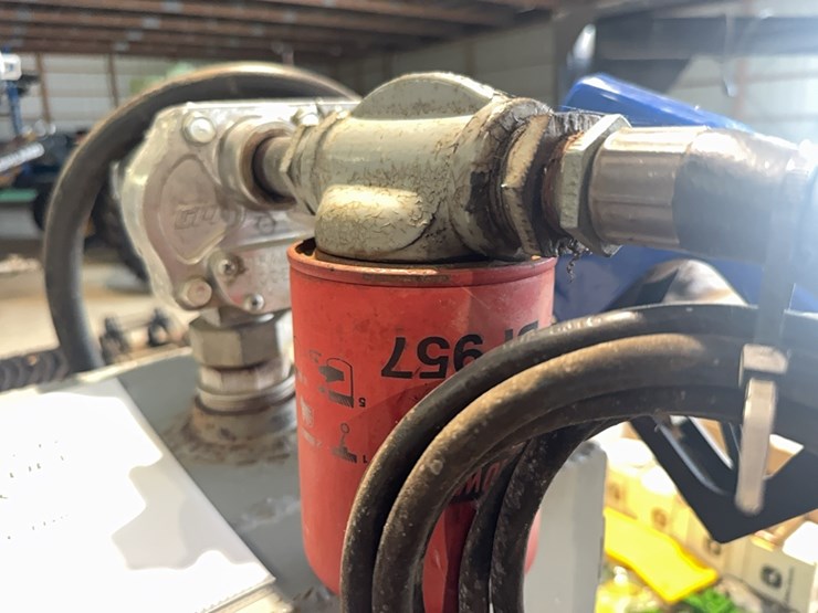 60-gallon-fuel-tank,-12-volt-electric-image-6