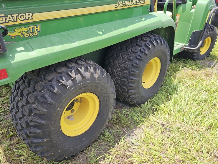 john-deere-gator-image-6