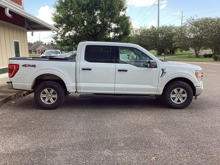 f--150-xlt-4wd-image-4