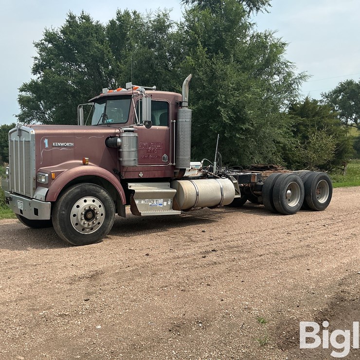 1989 KENWORTH W900