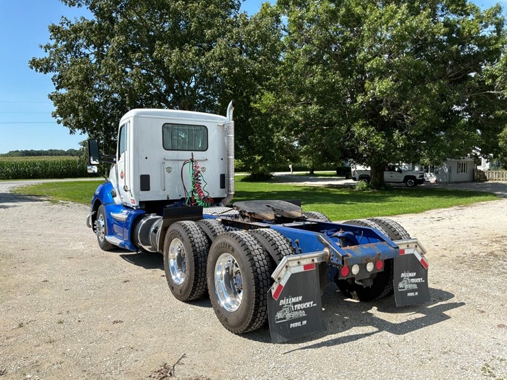 2018-kenworth-t680-image-4