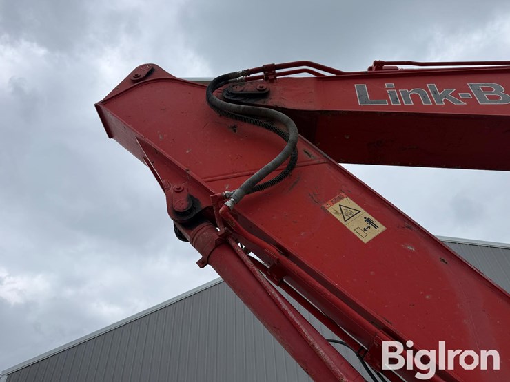 2019-link-belt-245x4lc-excavator-image-14