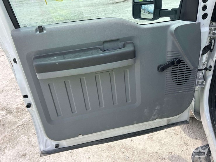 2016-ford-f250-image-14