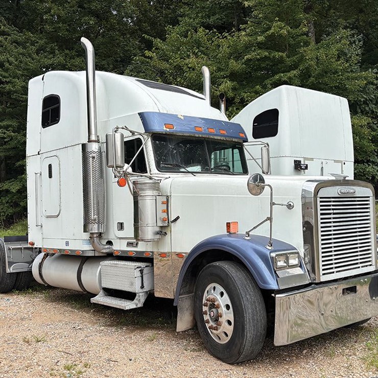 2000 FREIGHTLINER FLD120 CLASSIC