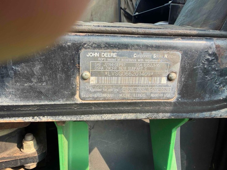 john-deere-5320-image-32