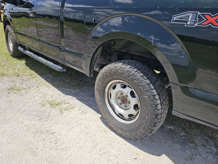 2018-ford-f150-xl-image-7