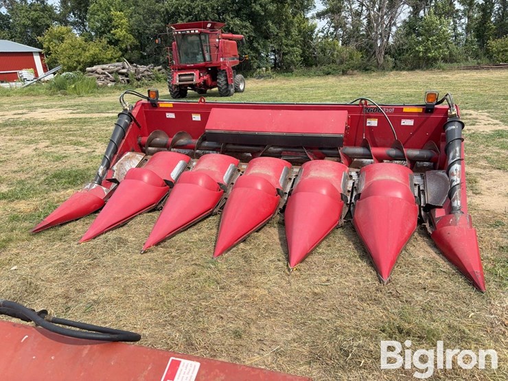 2008-case-ih-2606-image-2