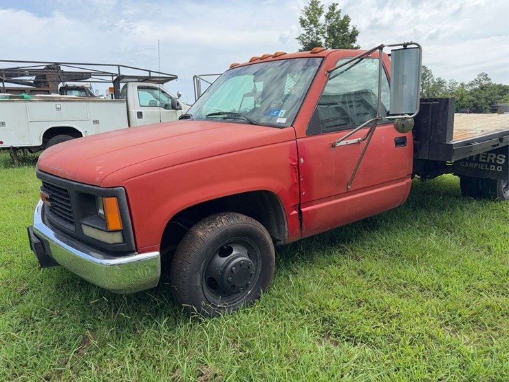 1994-gmc-flatbed-image-1