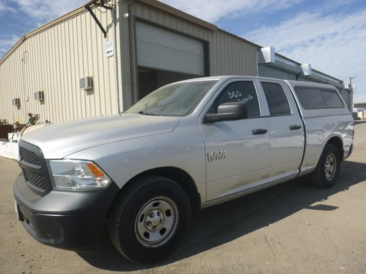 2016-dodge-1500-image-1