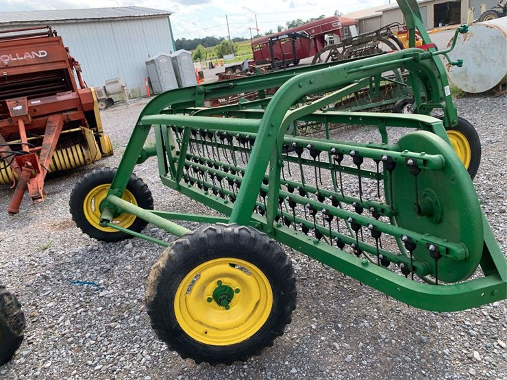john-deere-hay-rake-image-12