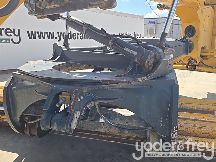 2012-deere-670gp-image-28