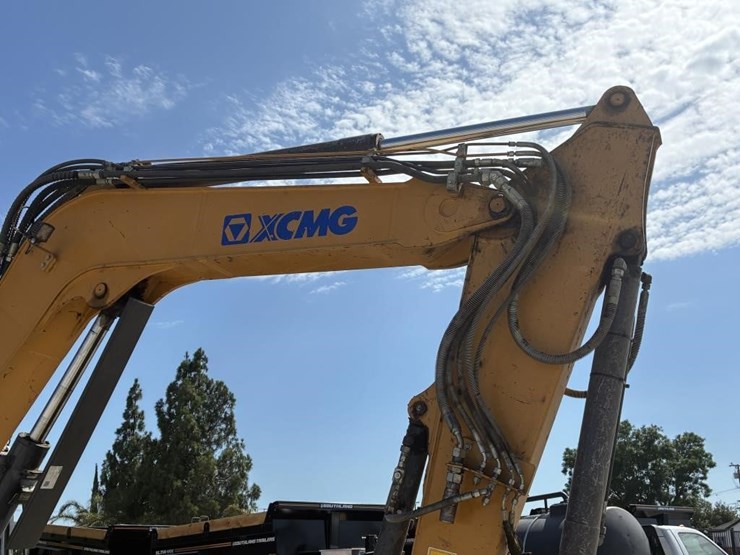 2022-xcmg-xe80u-image-8