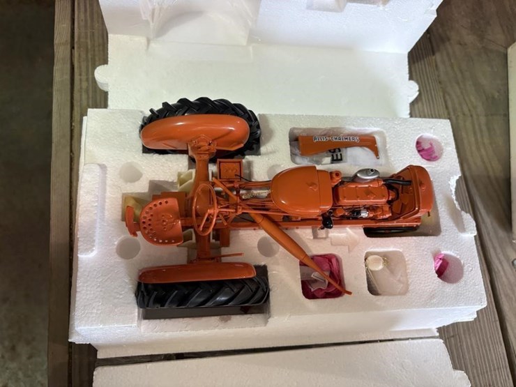 allis-chalmers-franklin-mint-percision-model-wc-image-3