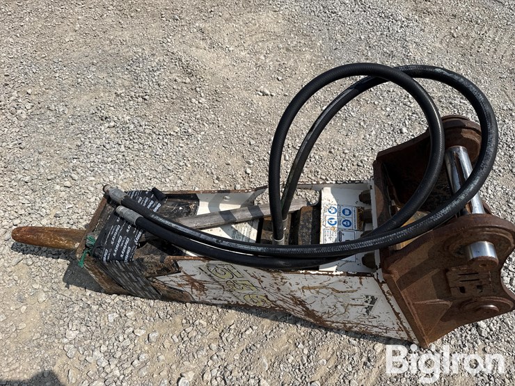 stanley-556-concrete-breaker-image-9