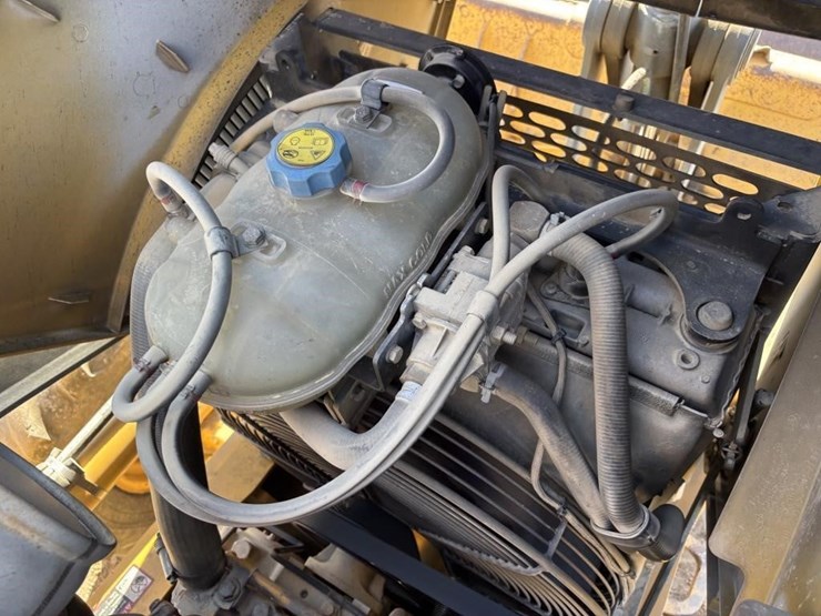 2007-deere-410j-image-53