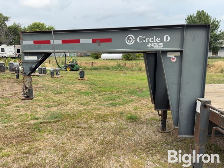 2005-circle-d-image-15