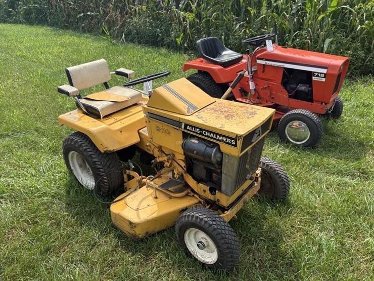 allis-chalmers-b-110-lawn-tractor---needs-battery-image-4