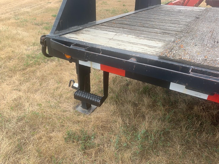 2003-load-max-gooseneck-trailer-image-12