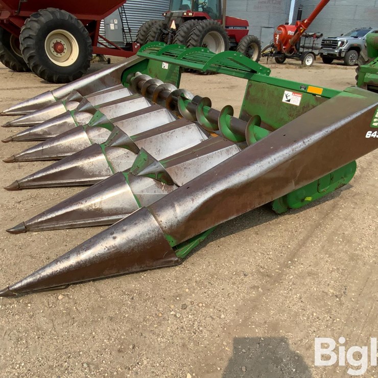 JOHN DEERE 643