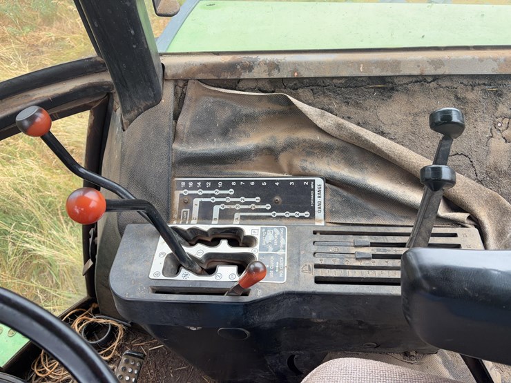 1974-john-deere-4630-image-12