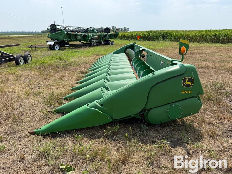 2016-john-deere-612c-stalkmaster-image-8