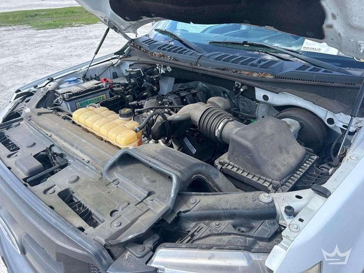 2017-ford-f150-image-9