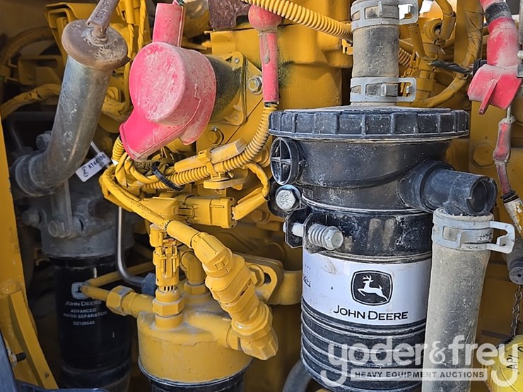 2019-deere-310sl-image-44