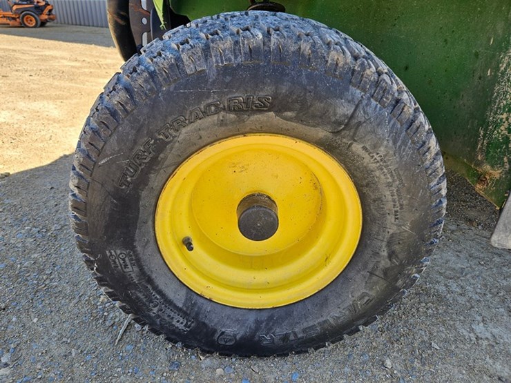john-deere-gator-image-11