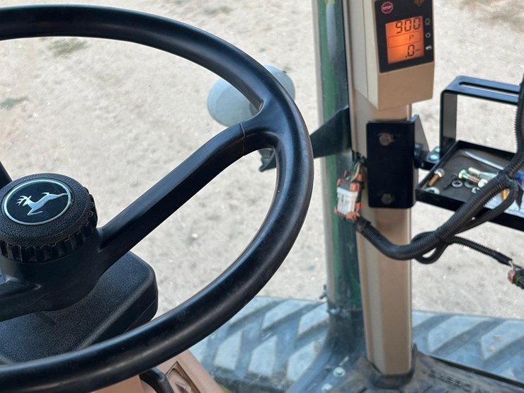 john-deere-8320t-image-9