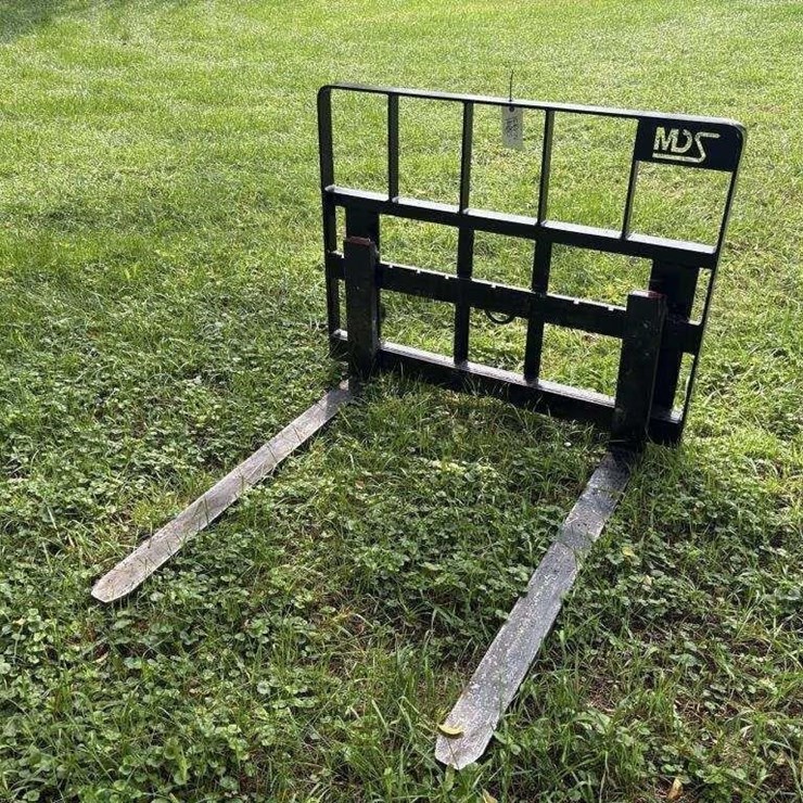 MDS Pallet Forks - Model 5615-1248 - 5,500# Rating