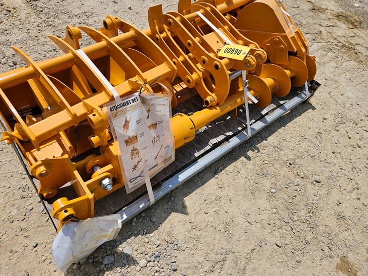 #6900-•-lapps-mini-excavator-attachment-set-image-8