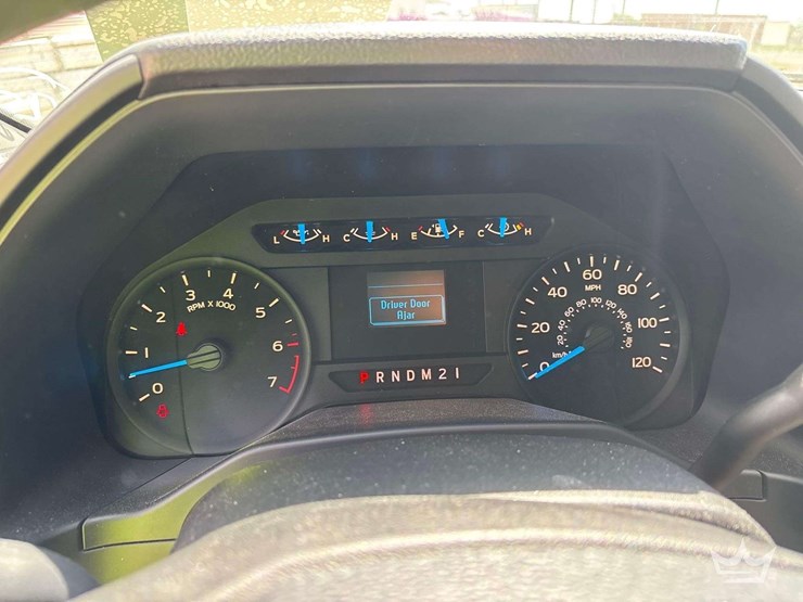 2016-ford-f150-image-15