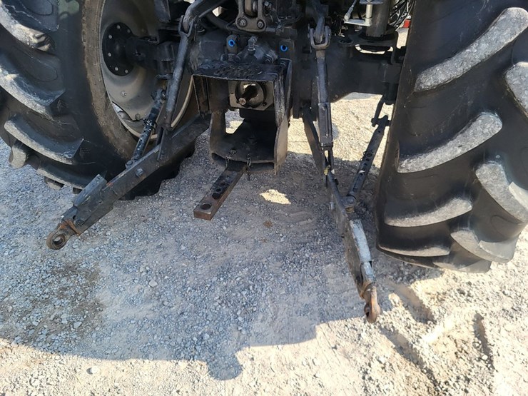 2016-case-ih-farmall-75c-image-33