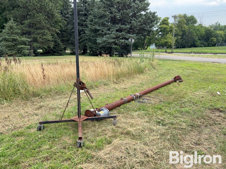 6”-x-18’-220-volt-electric-auger-w/mounting-frame-image-1