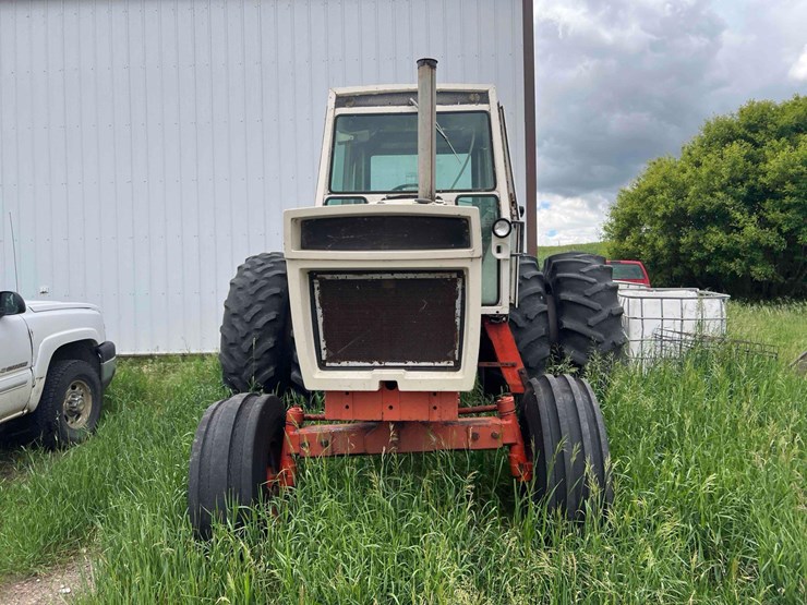 case-ih-1370-agri-king-tractor-image-3