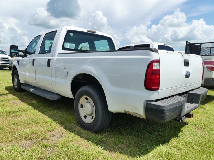 2008-ford-f250-xl-image-4