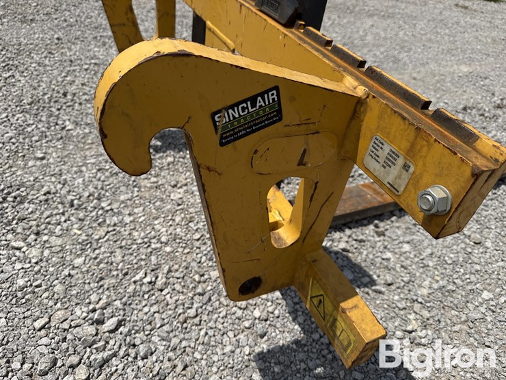 john-deere-wheel-loader-pallet-forks-image-15