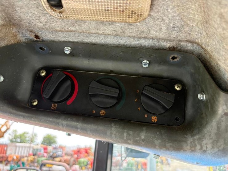 new-holland-td80d-image-29