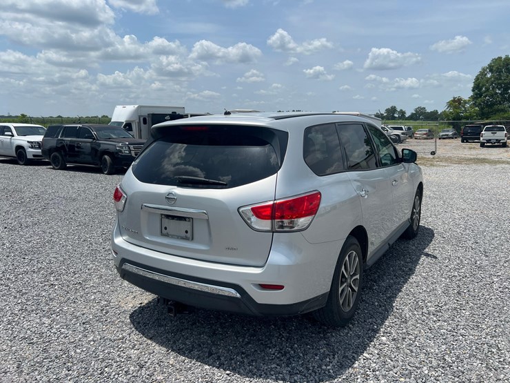 nissan-pathfinder-image-5