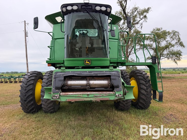 2009-john-deere-9670-sts-image-2