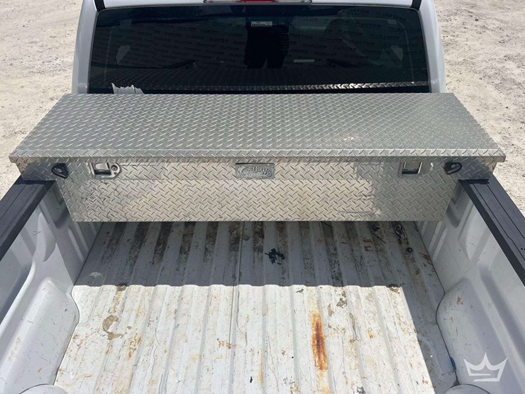 2017-ford-f150-image-22