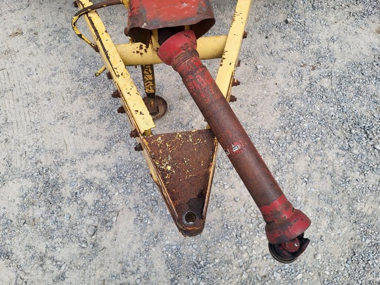 new-holland-520-image-40