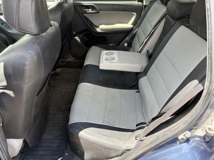 2014-subaru-forester-image-14