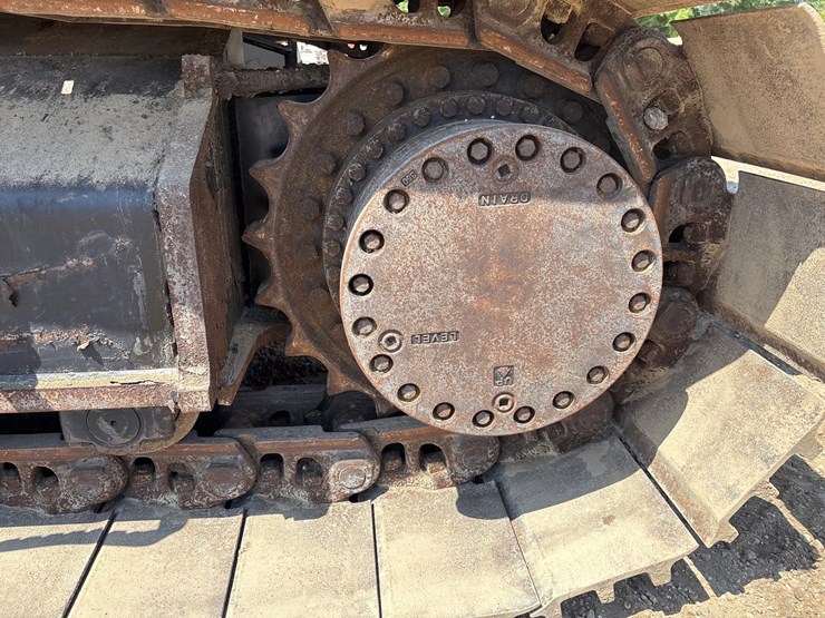 #16331-•-2023-deere-350p-hydraulic-excavator-image-17