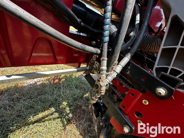 2011-case-ih-1230-image-16