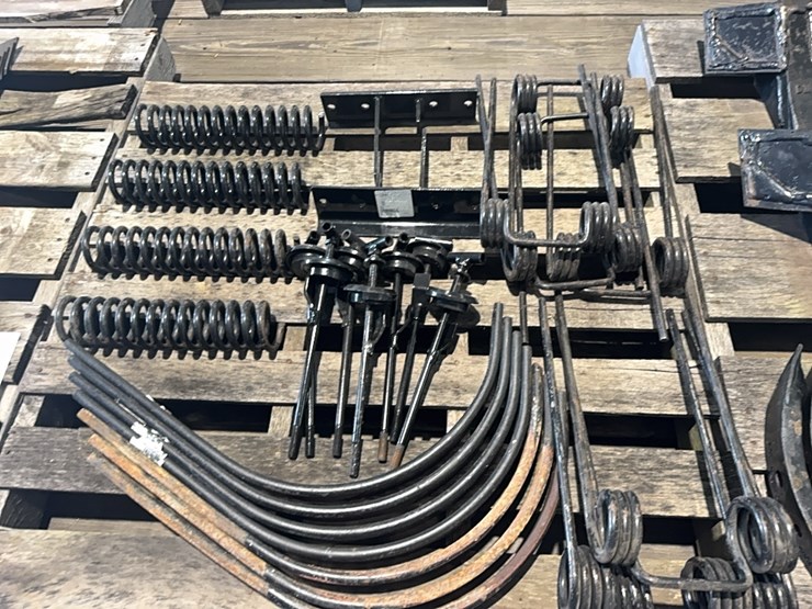 dmi-field-cultivator-parts-image-9