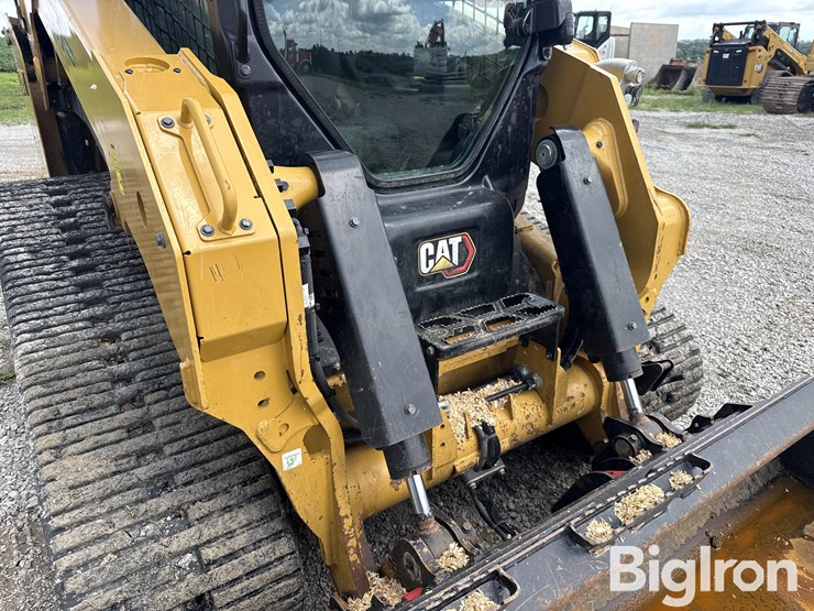 2025-caterpillar-275-image-11
