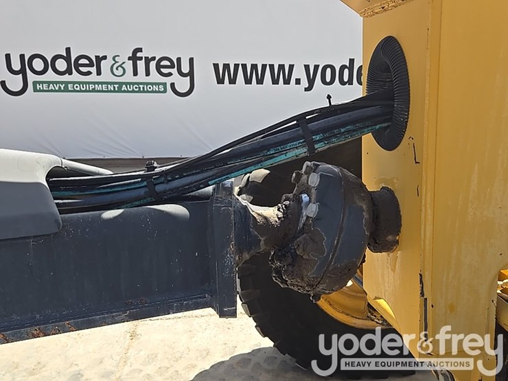 2012-deere-670gp-image-24