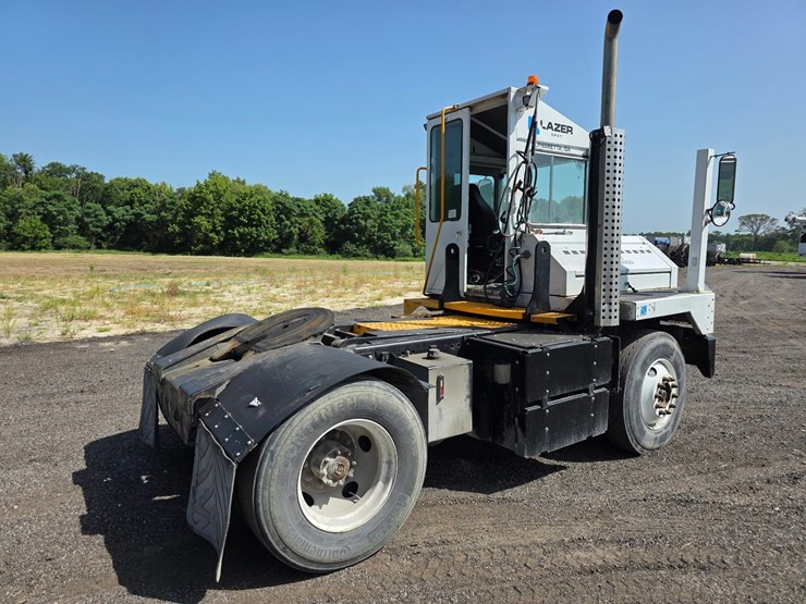 kalmar-spotter-truck-image-5